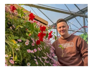 Objevte Grow Vertical: Vertikální zahrady pro domov