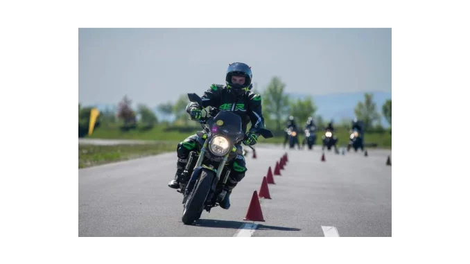 Motorkáři se zaměřují na praktické vzdělávání