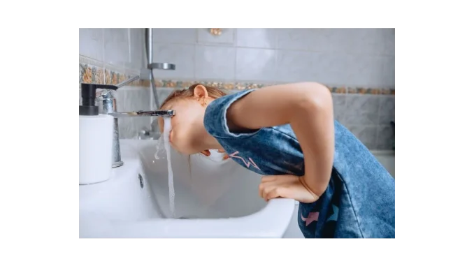 Úspora vody: Češi šetří, systémová řešení chybí