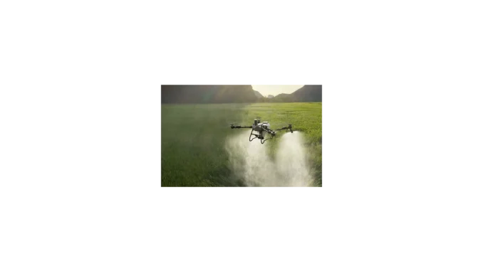 Nové drony Agras od DJI zvyšují efektivitu v zemědělství